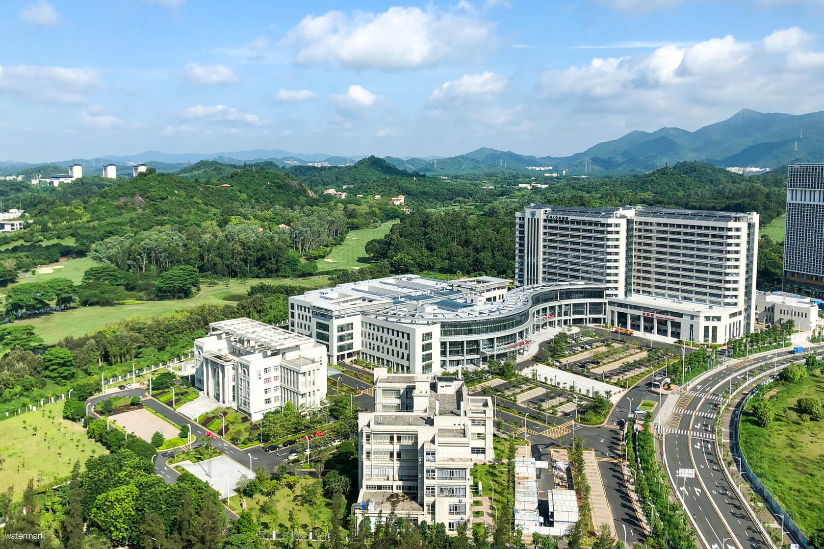 深圳大學(xué)總醫(yī)院——“電子哨兵”上崗，賦能基層防疫。